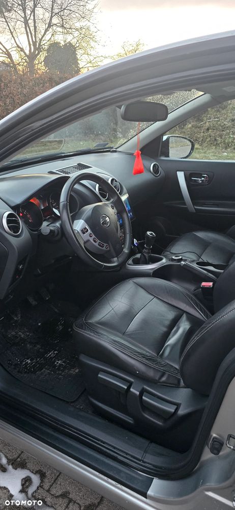 Nissan Qashqai 2.0 4x4 Tekna - 5