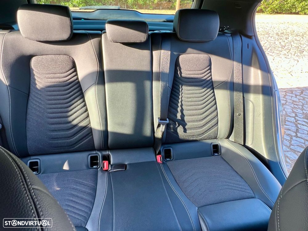 Mercedes-Benz A 250 e 8G-DCT Style - 8