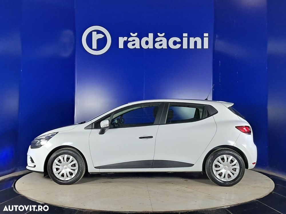 Renault Clio - 12