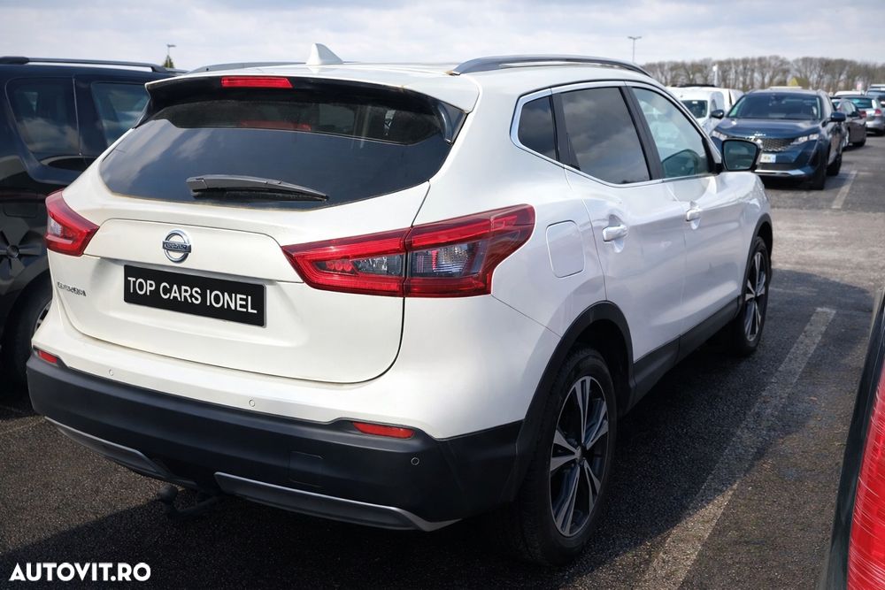 Nissan Qashqai 1.6 DCI Start/Stop Tekna - 21