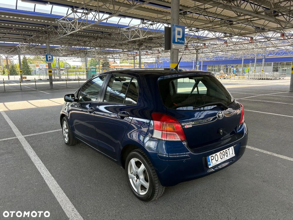 Toyota Yaris 1.4 D-4D Luna - 4