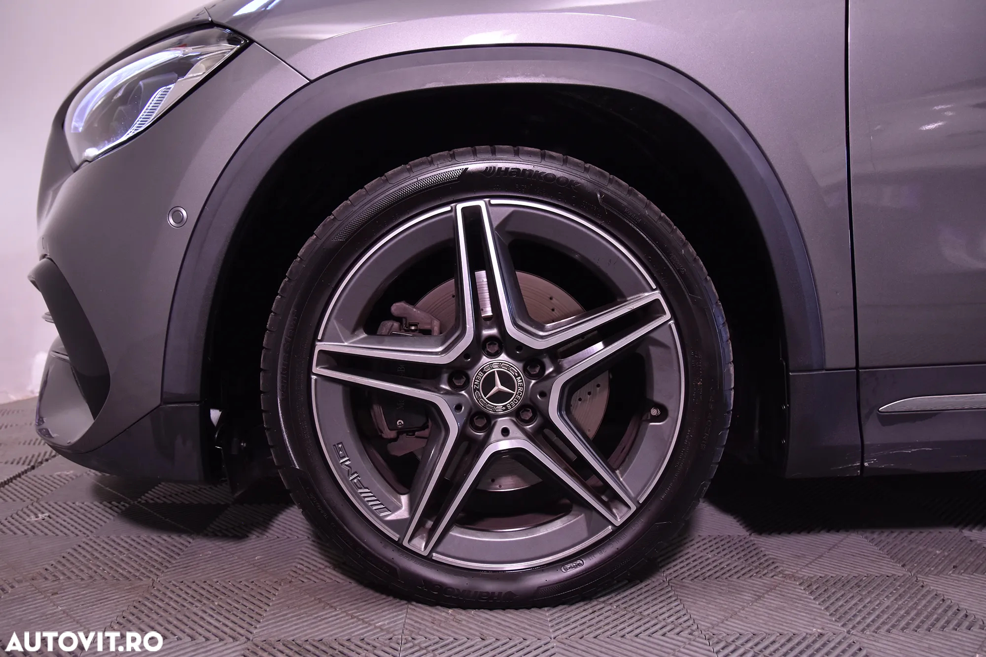 Mercedes-Benz GLA 220 d Aut. - 14