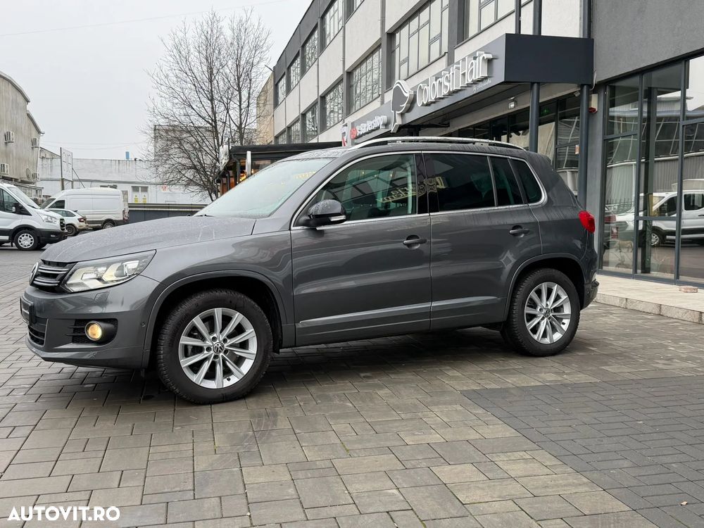 Volkswagen Tiguan 2.0 TDI DPF 4Motion DSG Sport & Style - 2