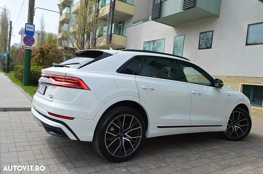 Audi Q8 3.0 50 TDI quattro Tiptronic MHEV - 27