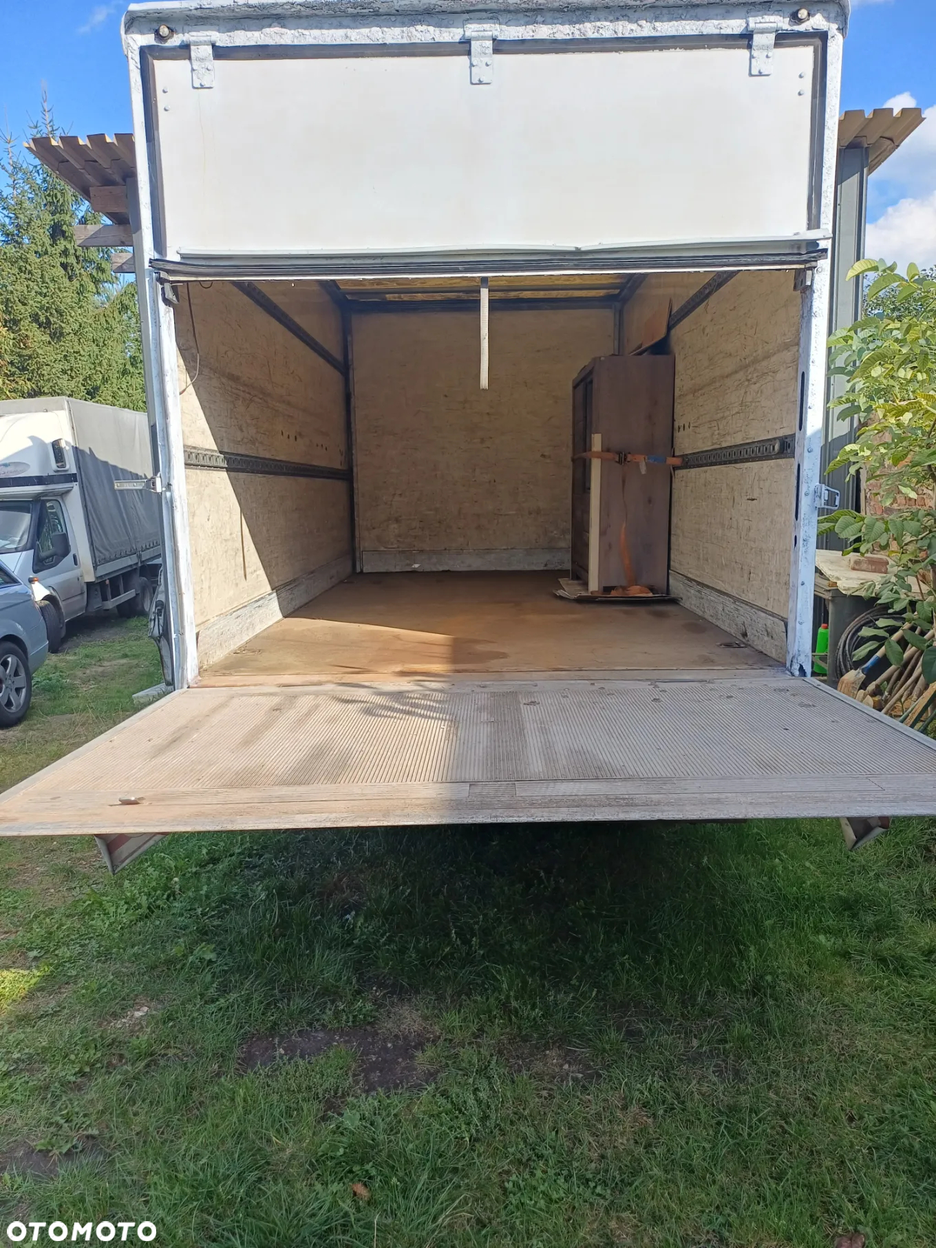 Mercedes-Benz Sprinter - 28