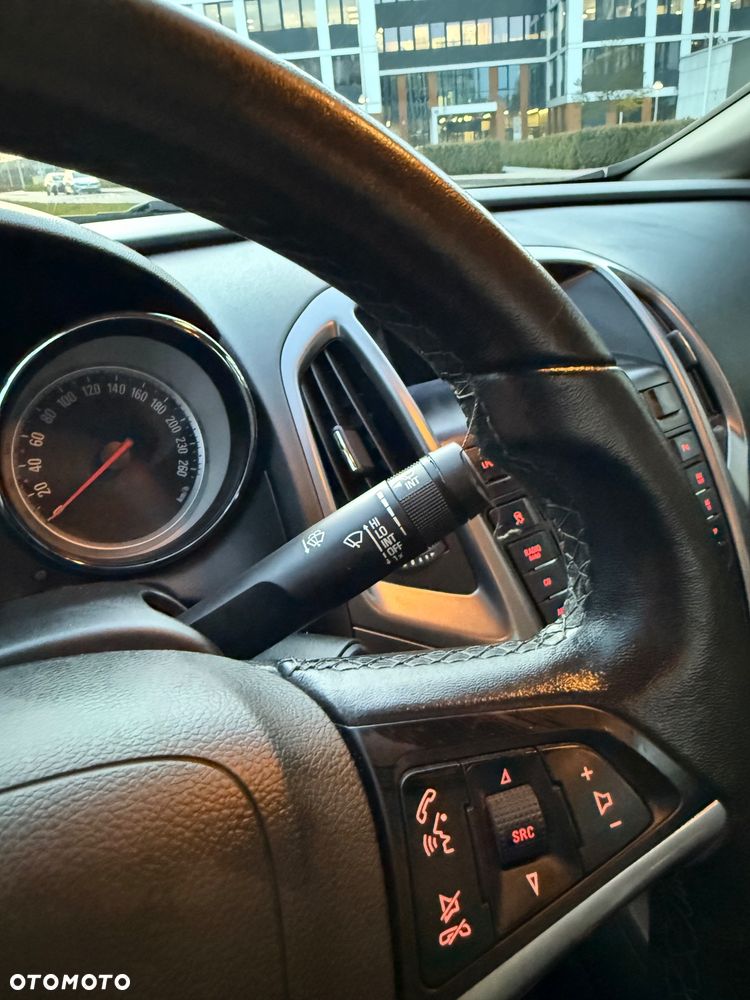 Opel Astra 1.4 T Active EU6 - 8