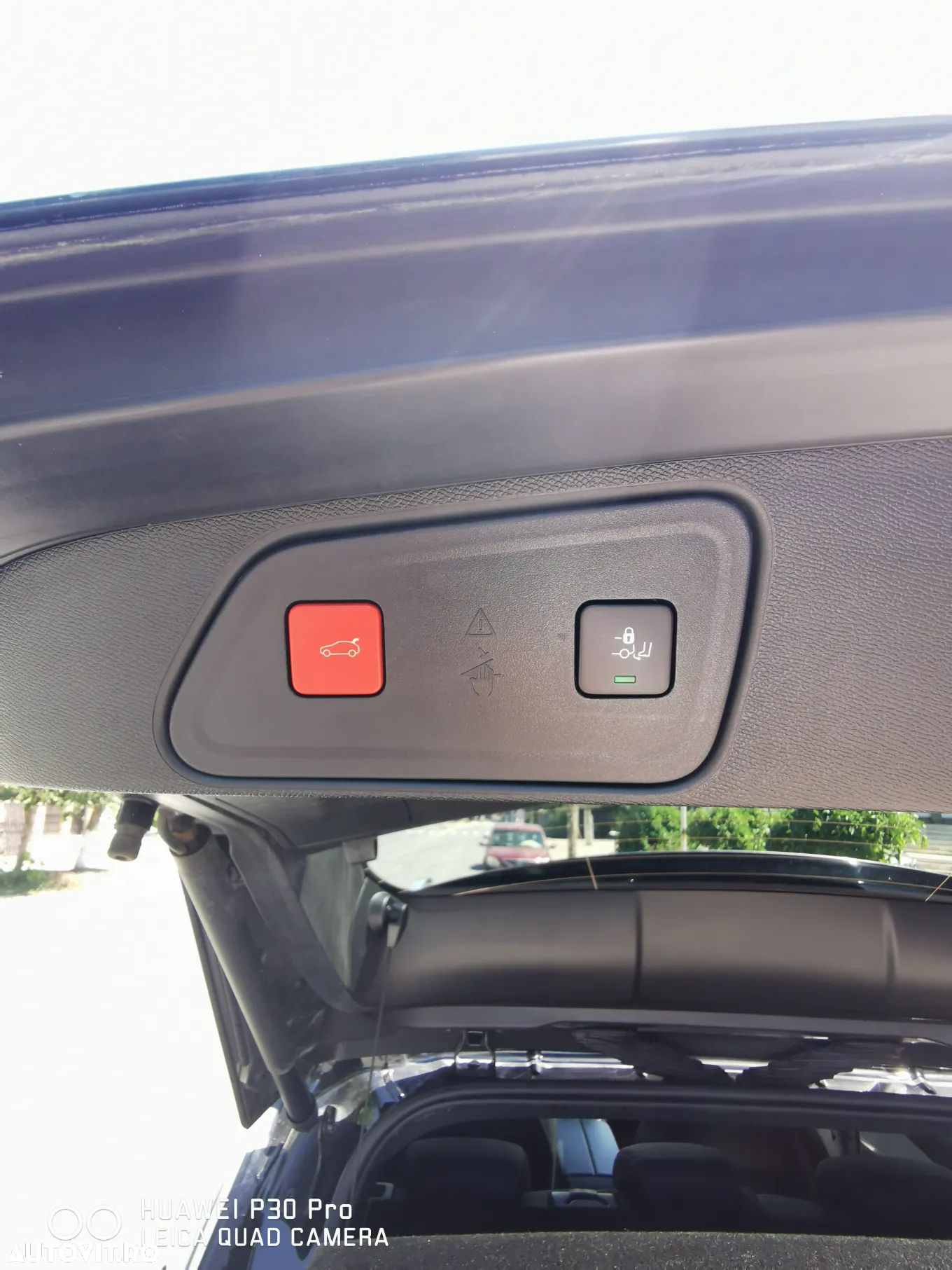 Peugeot 3008 PHEV 300 EAT8 4X4 GT - 16
