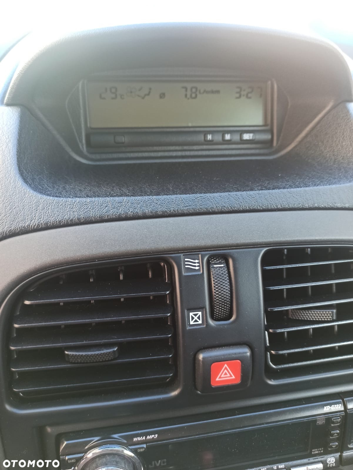 Mitsubishi Carisma 1.8 GDI Comfort - 22