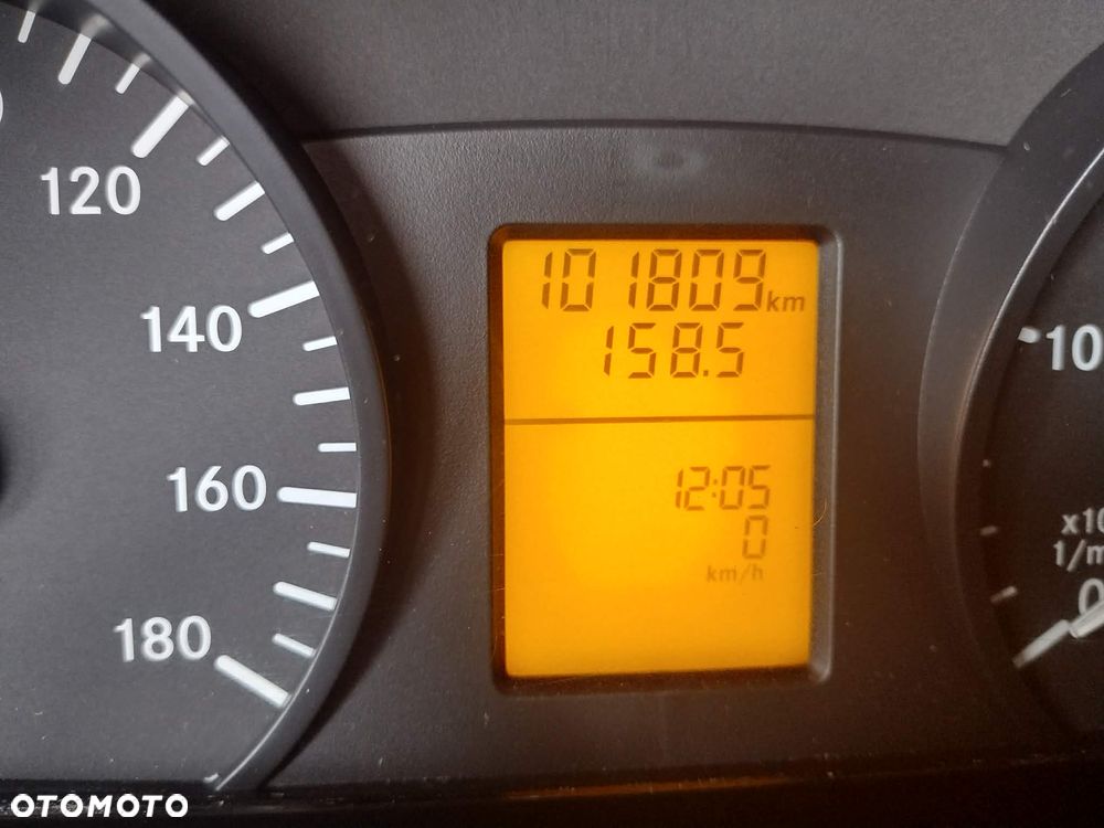 Mercedes-Benz SPRINTER - 10