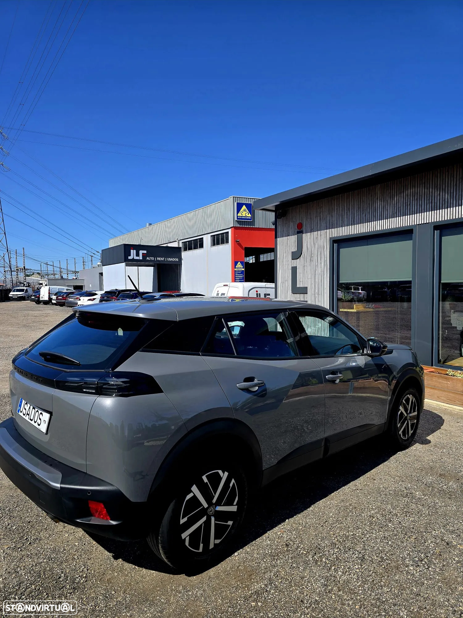 Peugeot 2008 1.2 PureTech Active - 8