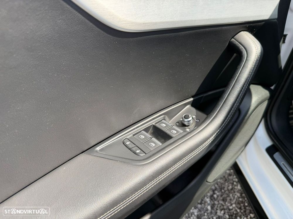 Audi A4 Avant 2.0 TDI Multitronic S-line - 20