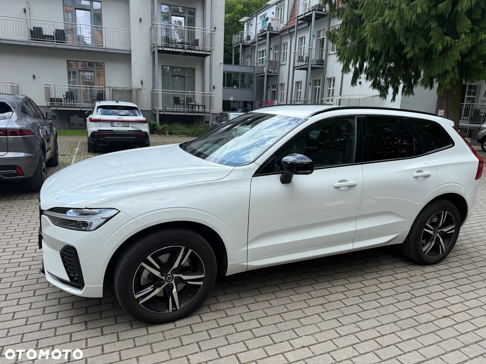 Volvo XC 60 B4 B R-Design - 3