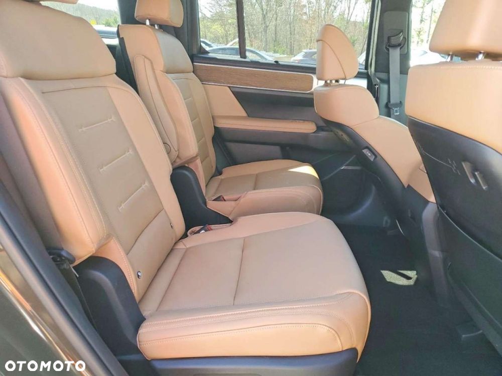 Hyundai Santa Fe - 10