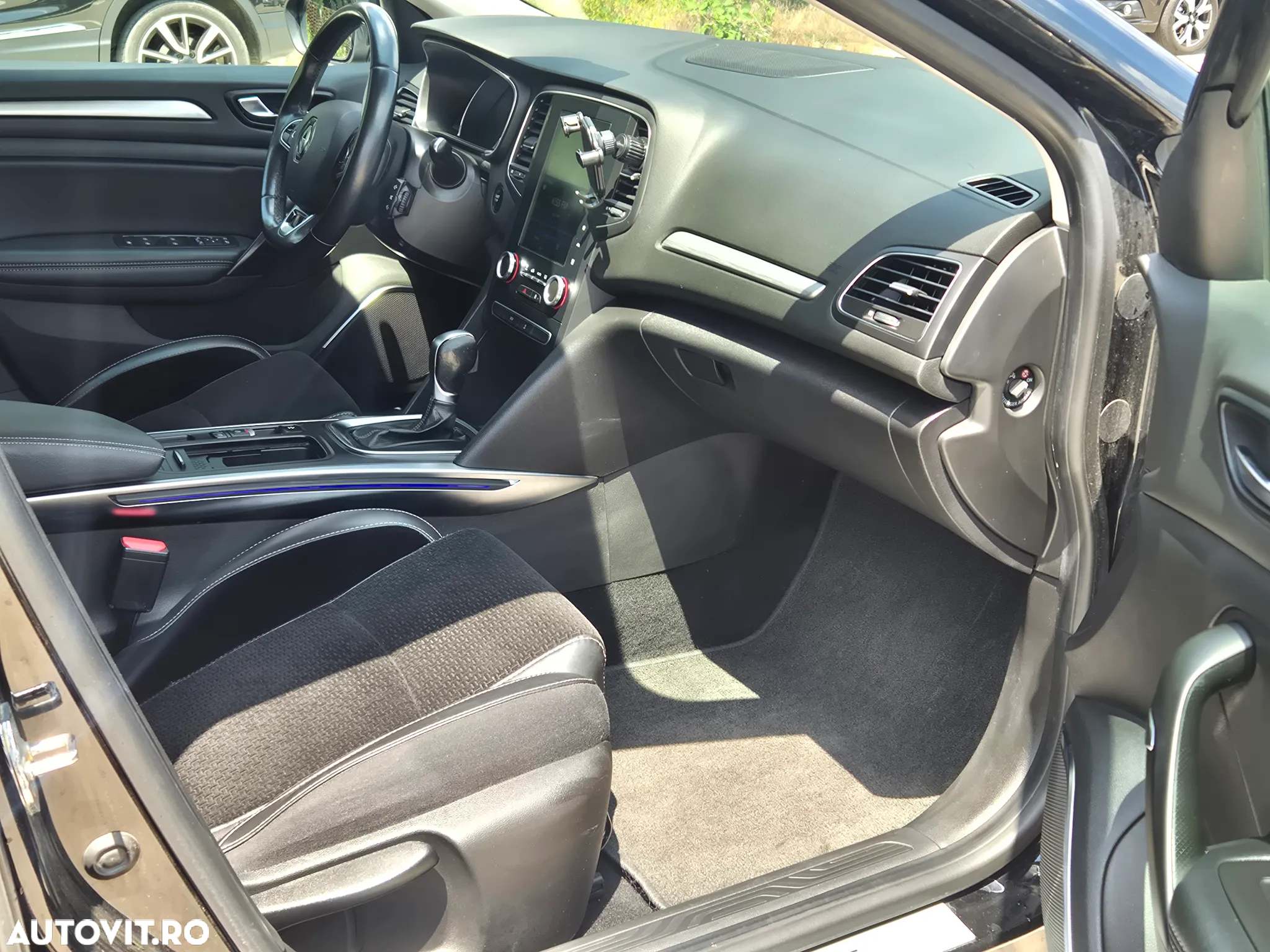 Renault Megane ENERGY dCi EDC Intens - 20