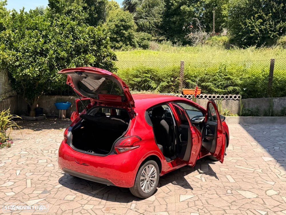 Peugeot 208 1.2 PureTech Style - 7