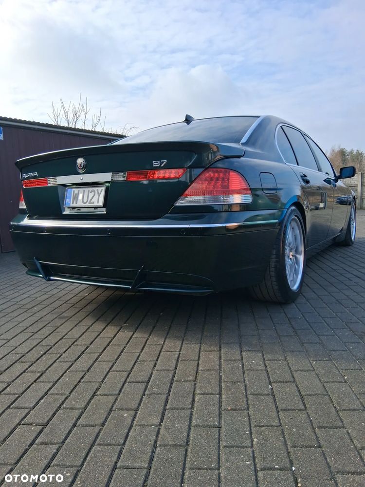 BMW Seria 7 745Li - 30