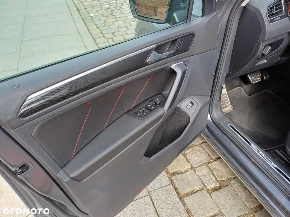 Volkswagen Tiguan 1.5 TSI EVO Urban Sport DSG - 17