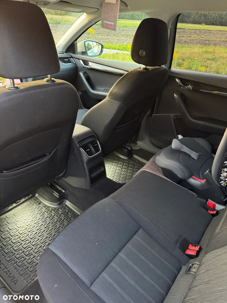 Skoda Octavia 2.0 TDI SCR Style - 11
