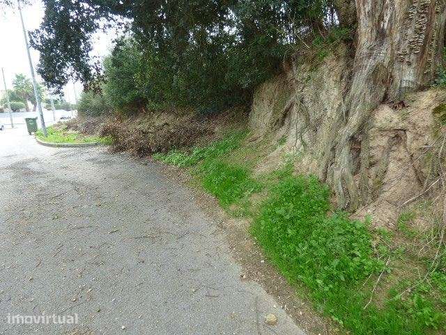 Terreno Urbano Perosinho com 400 m² para Construção de Moradia de 3... - Grande imagem: 5/6
