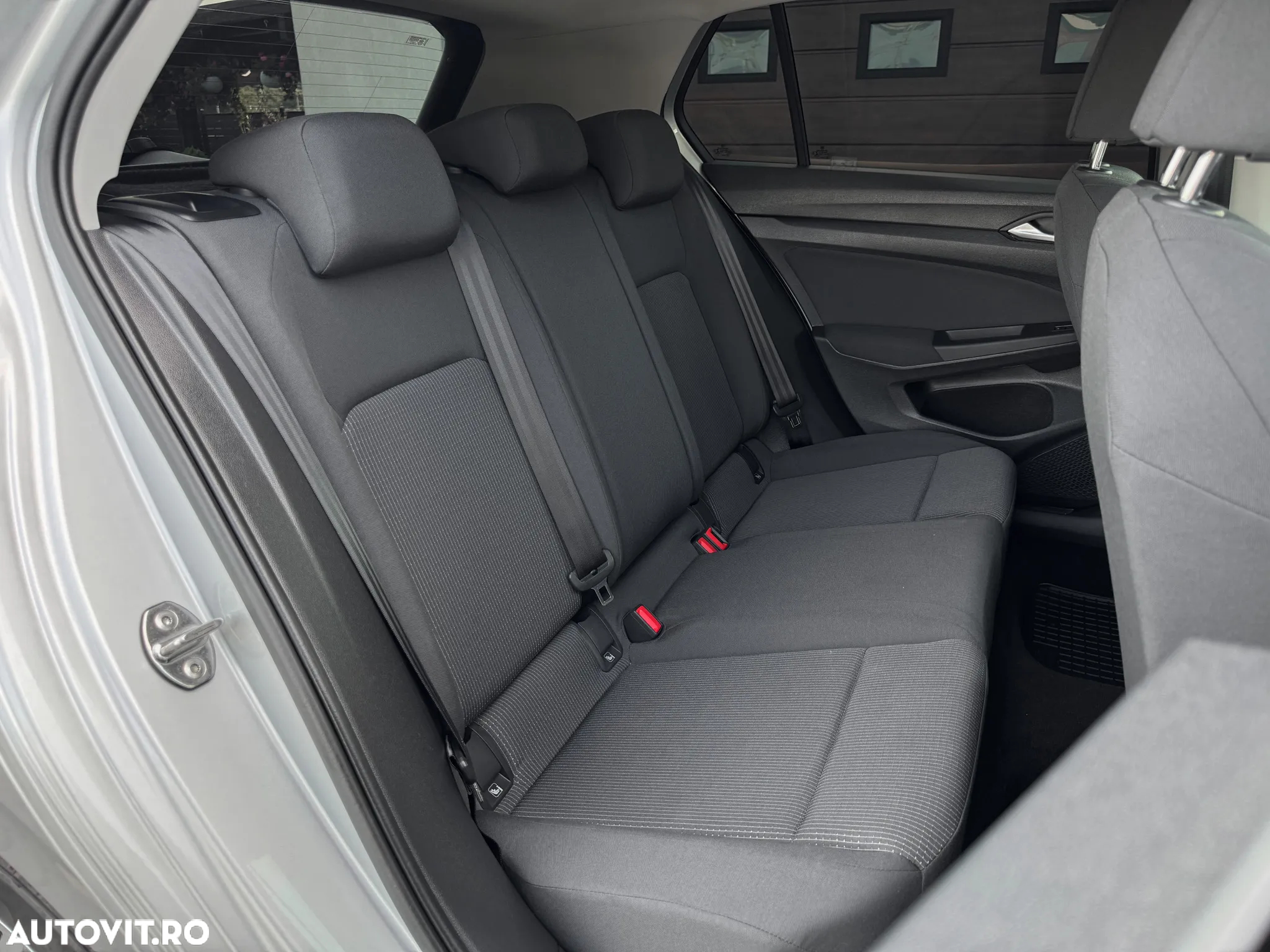 Volkswagen Golf 1.0 TSI OPF - 17