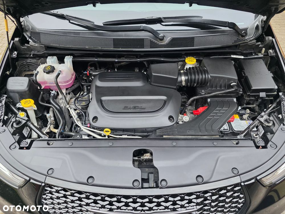 Chrysler Pacifica - 33