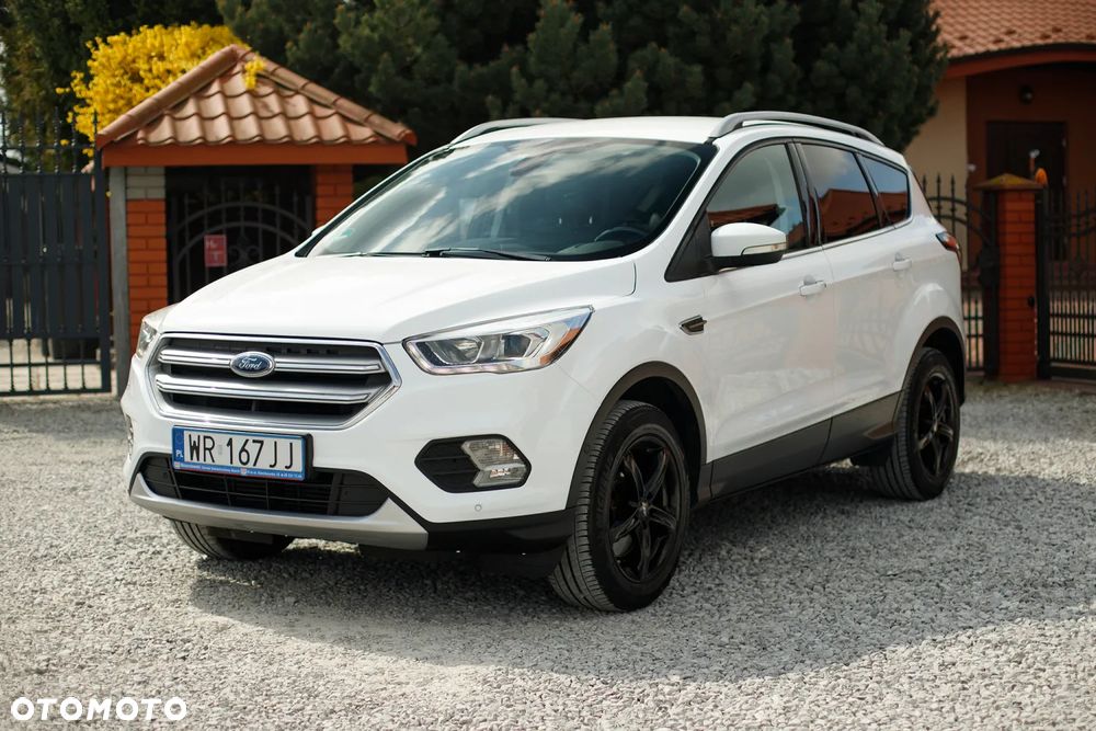 Ford Kuga 2.0 TDCi 2x4 Titanium - 18