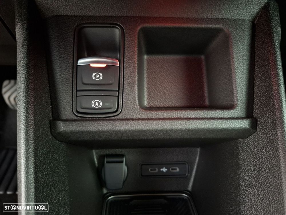 Renault 4 E-Tech 52 kWh Iconic Autonomia Conforto - 20