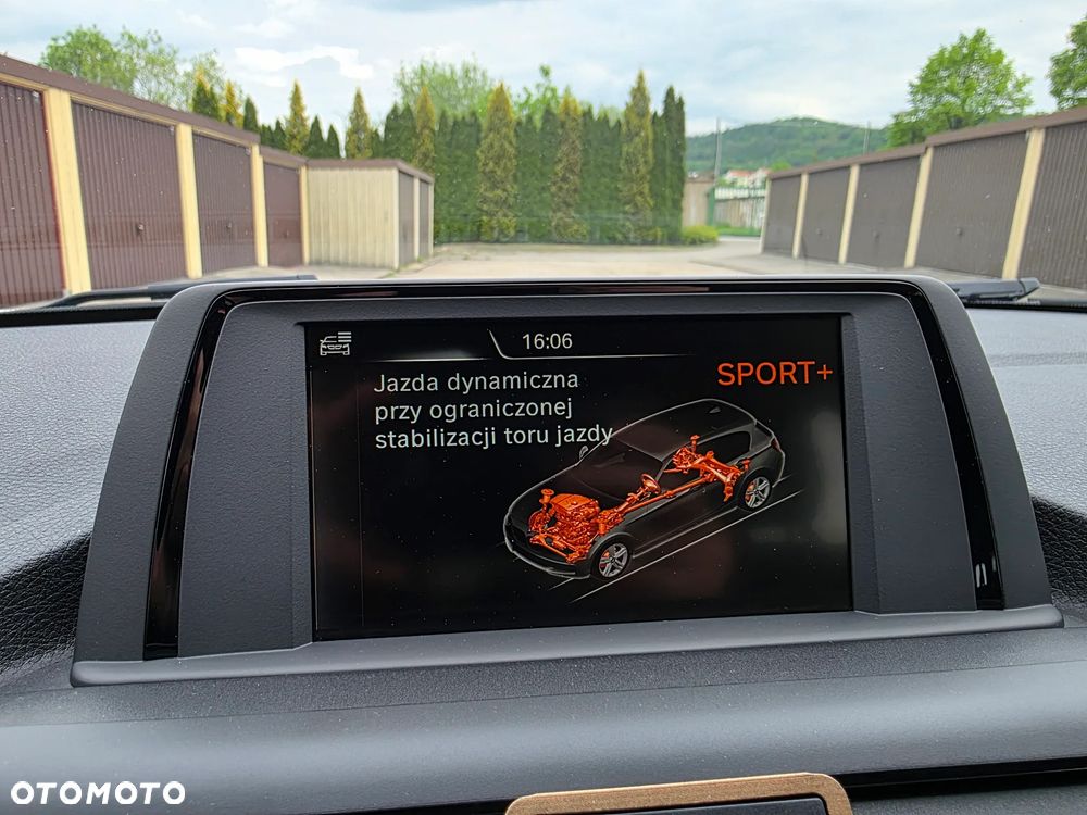 BMW Seria 1 116i Sport Line - 15