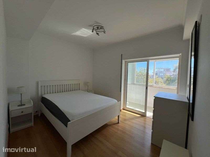 Apartamento T2 em Paço de Arcos - Grande imagem: 2/12