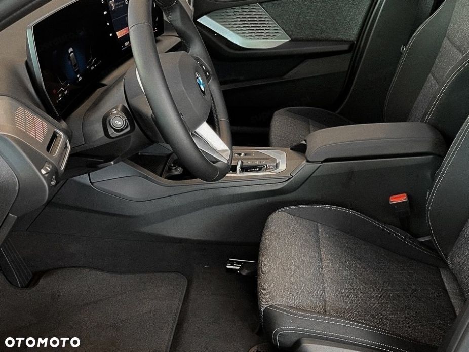 BMW Seria 1 120 mHEV - 7