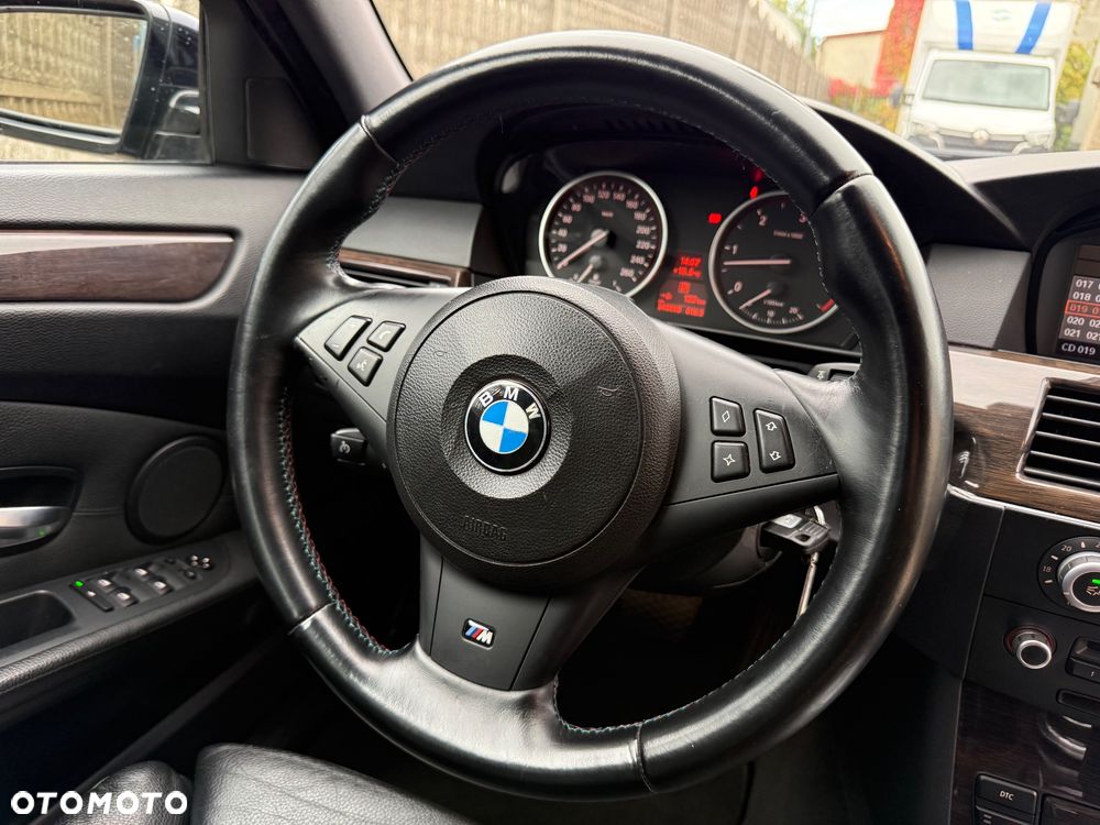 BMW Seria 5 530d - 37