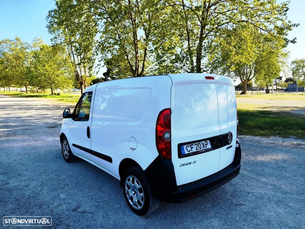 Fiat Doblo Cargo - 38
