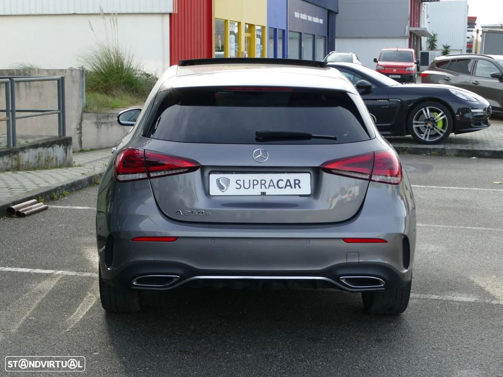 Mercedes-Benz A 250 e AMG Line - 4