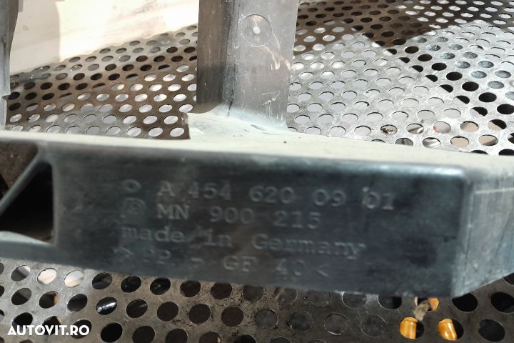 Suport far stanga MN900215 Smart Forfour 1 [2004 - 2006] Hatchback 5- - 2