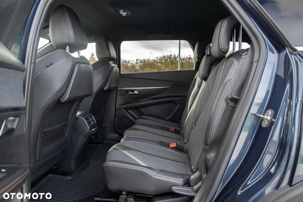Peugeot 5008 - 32