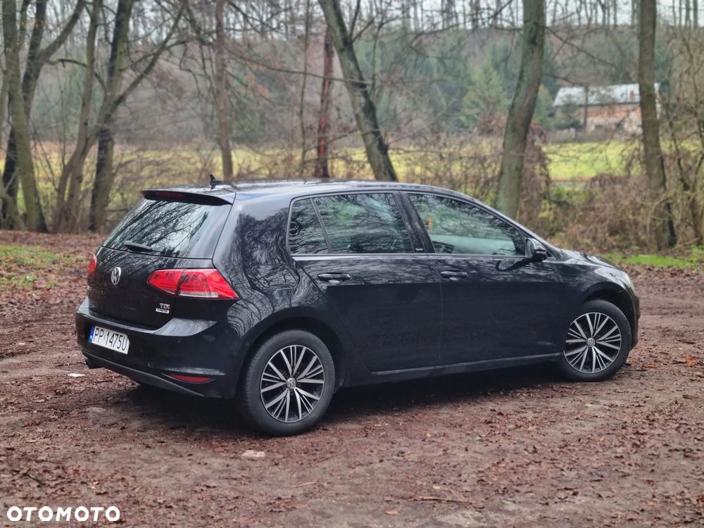 Volkswagen Golf 1.6 TDI BlueMotion Technology Allstar - 7