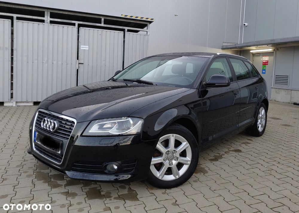Audi A3 Sportback - 2
