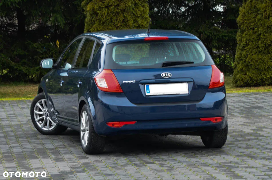 Kia Ceed Cee'd 1.6 Comfort - 17