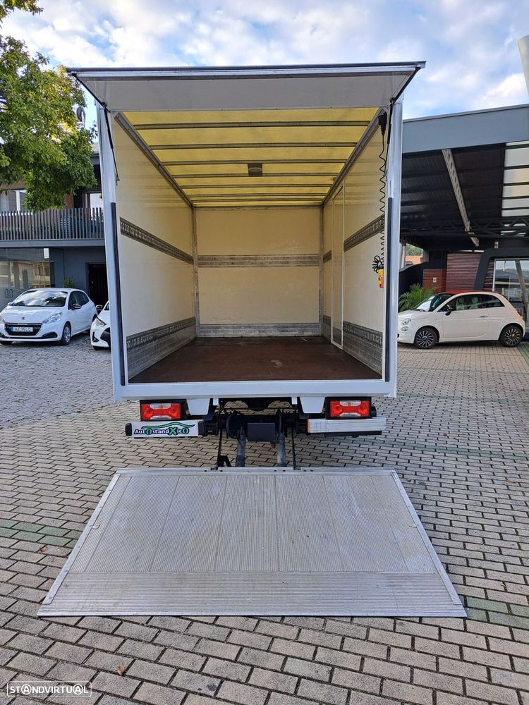 Iveco Daily 35C16 2.3 C/Plataforma - 13