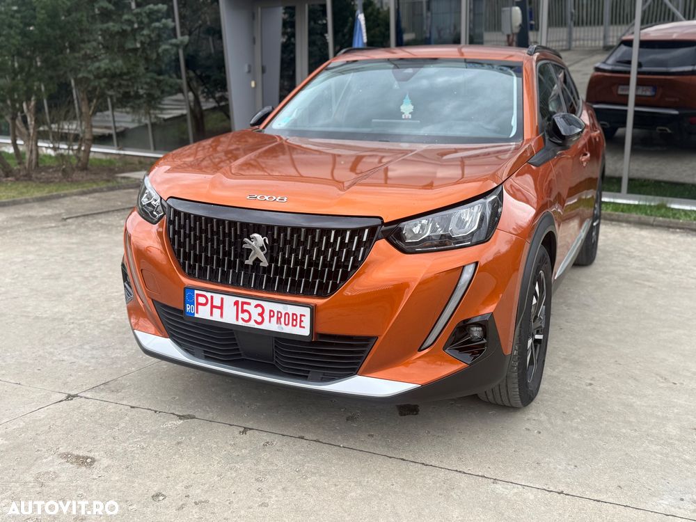 Peugeot 2008 PureTech 130 EAT8 Allure Pack - 24