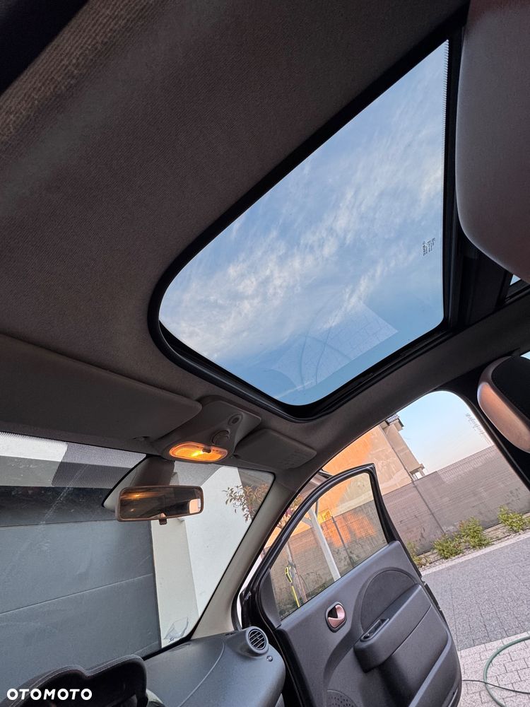 Renault Twingo 1.2 LEV 16V 75 Miss Sixty - 16