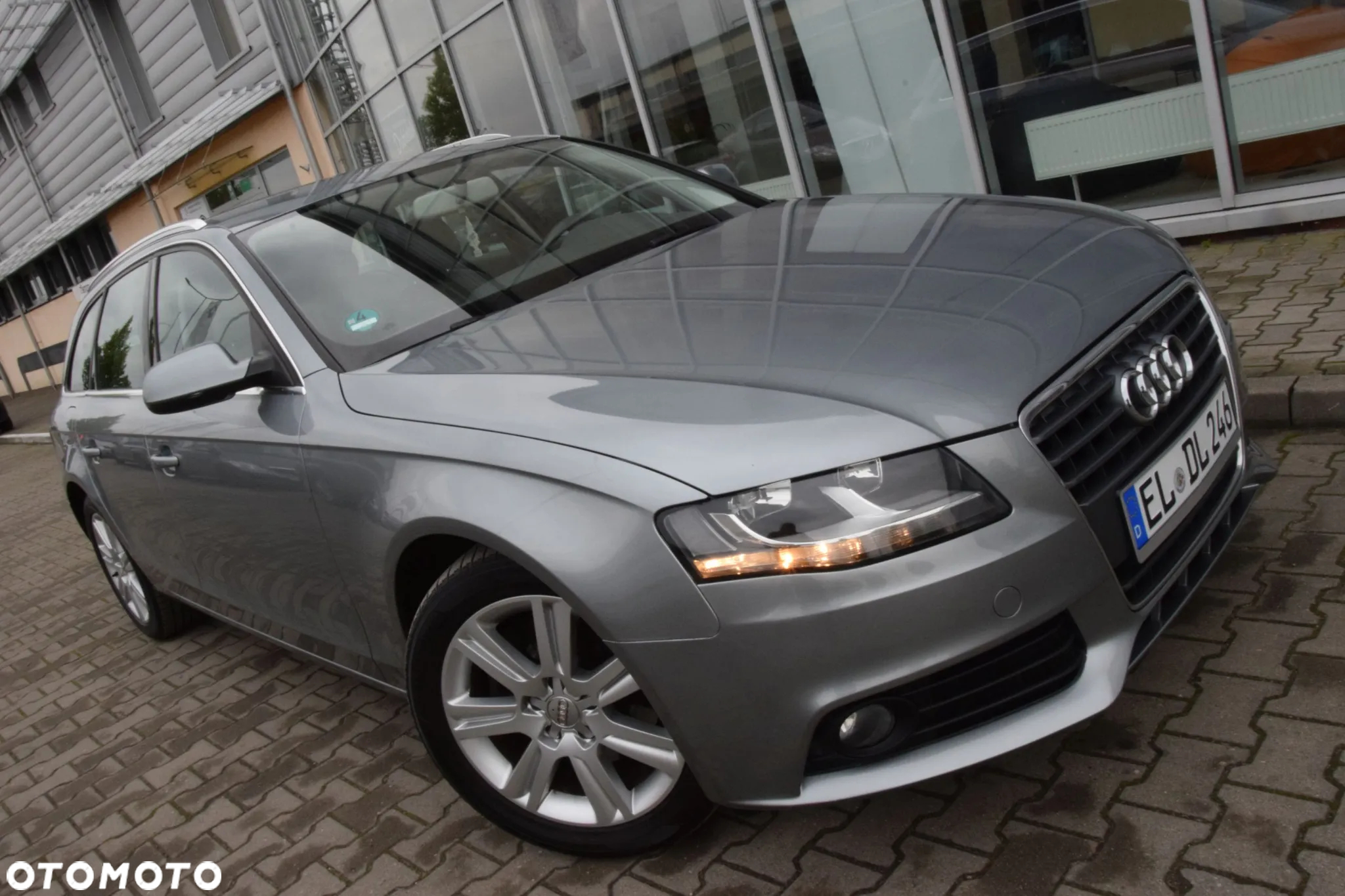 Audi A4 - 4