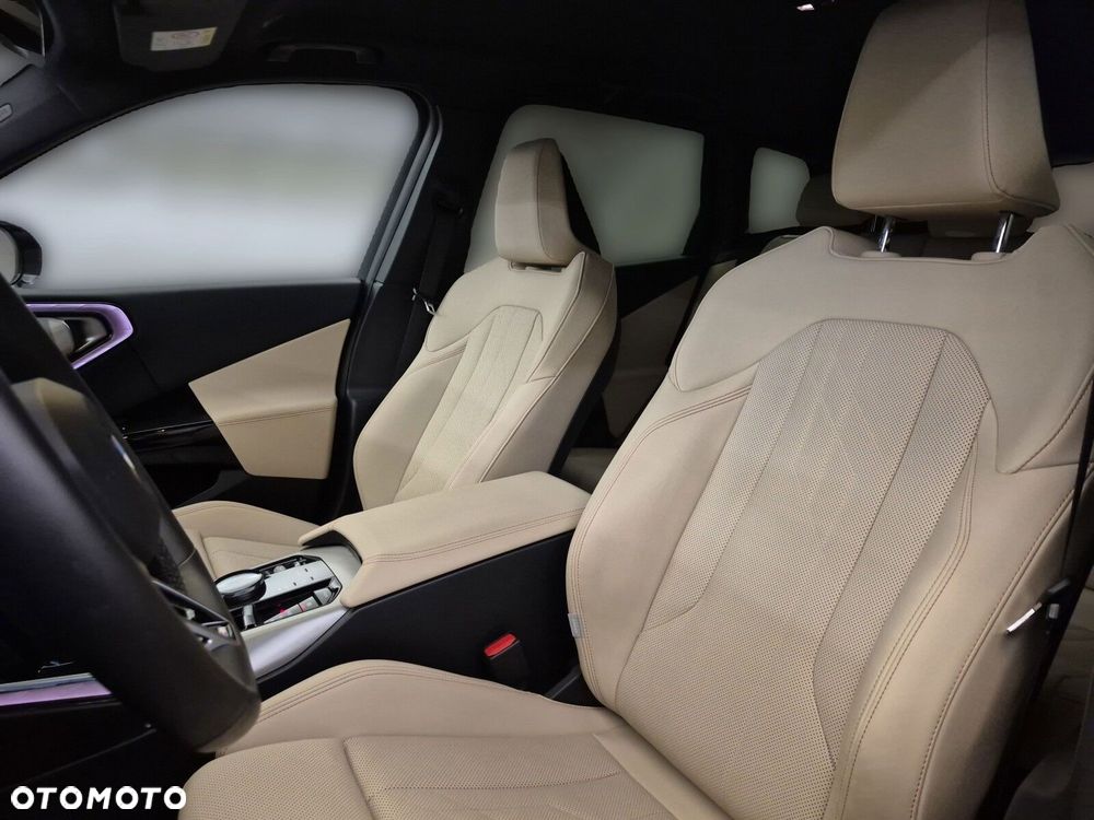 BMW X3 xDrive20d mHEV - 12