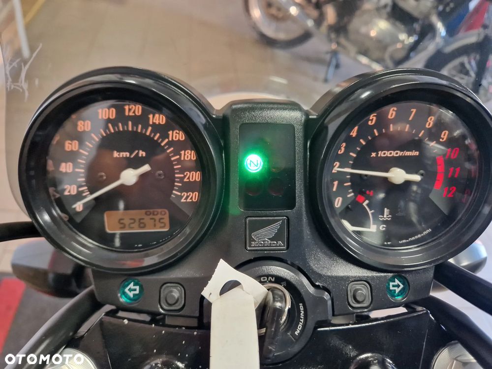 Honda CBF - 28