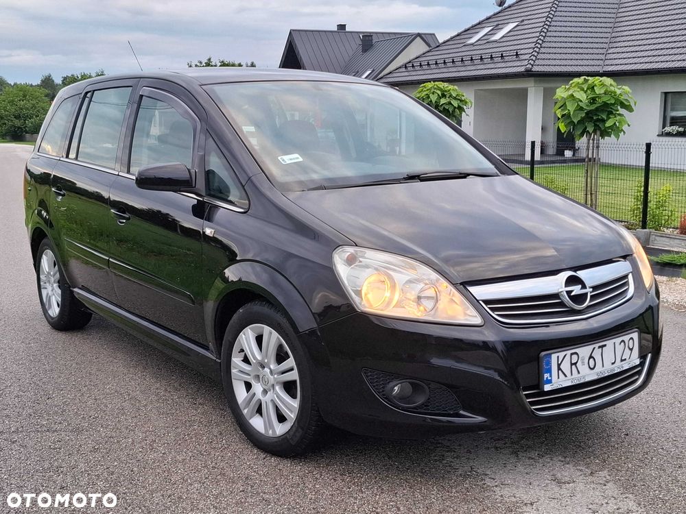 Opel Zafira - 2
