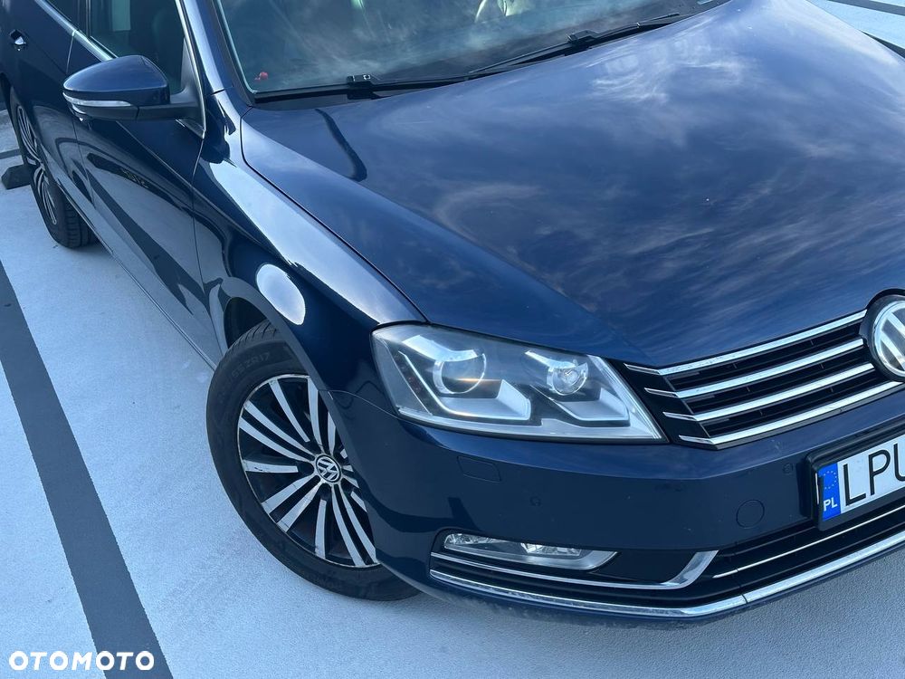 Volkswagen Passat 2.0 TDI DPF DSG 4Motion Comfortline - 2