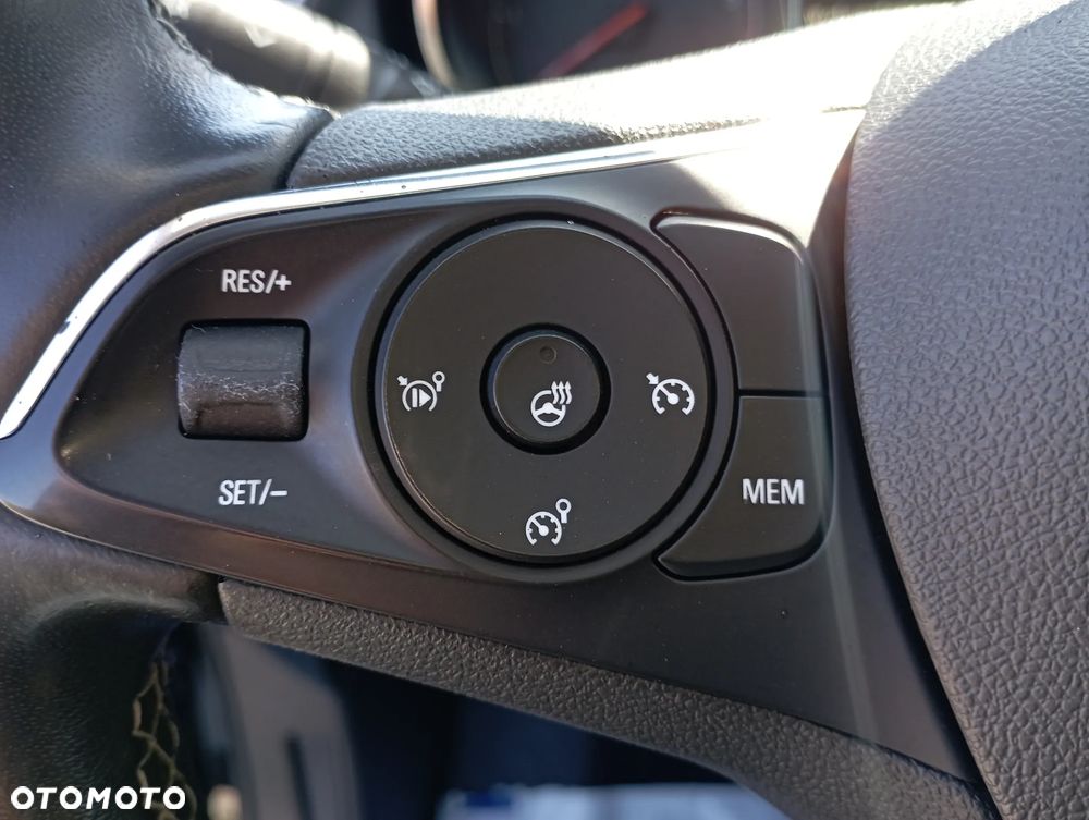 Opel Grandland X 1.5 D Start/Stop Automatik Business INNOVATION - 31