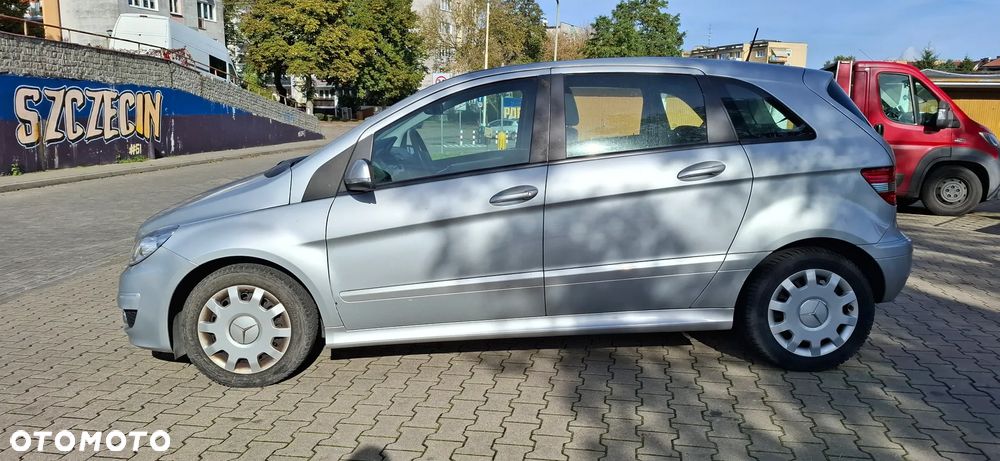 Mercedes-Benz Klasa B 200 Autotronic Special Edition - 8