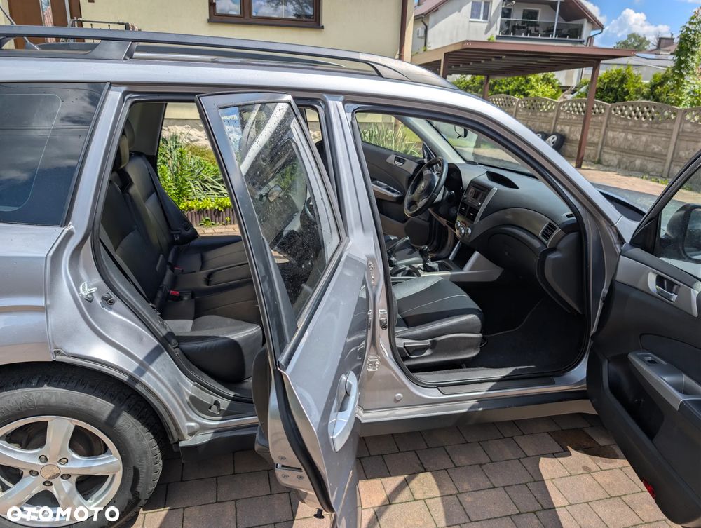 Subaru Forester 2.0 XC 000 - 15