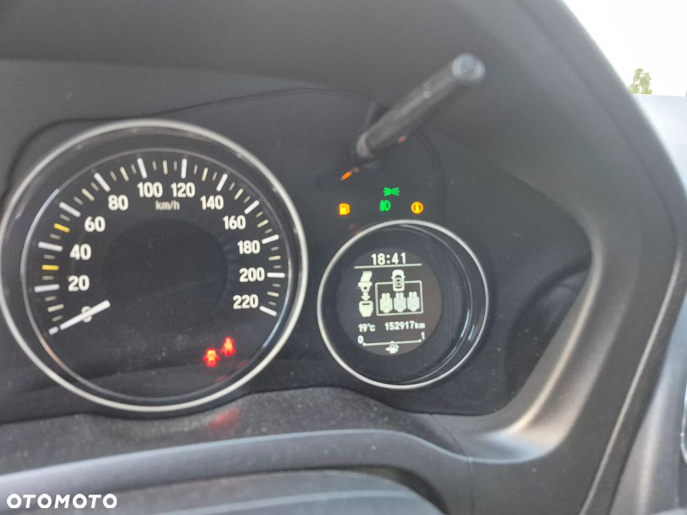 Honda HR-V 1.5 i-VTEC CVT Executive - 23